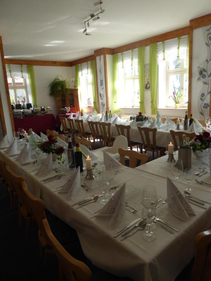Landgasthaus Zur Muehlenwirtin Petershagen Bagian luar foto