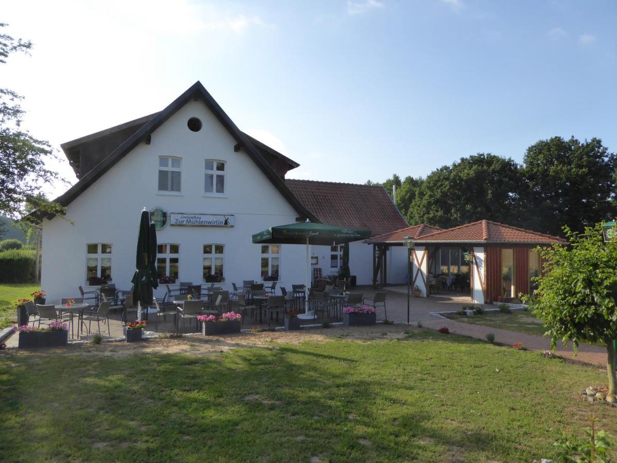 Landgasthaus Zur Muehlenwirtin Petershagen Bagian luar foto